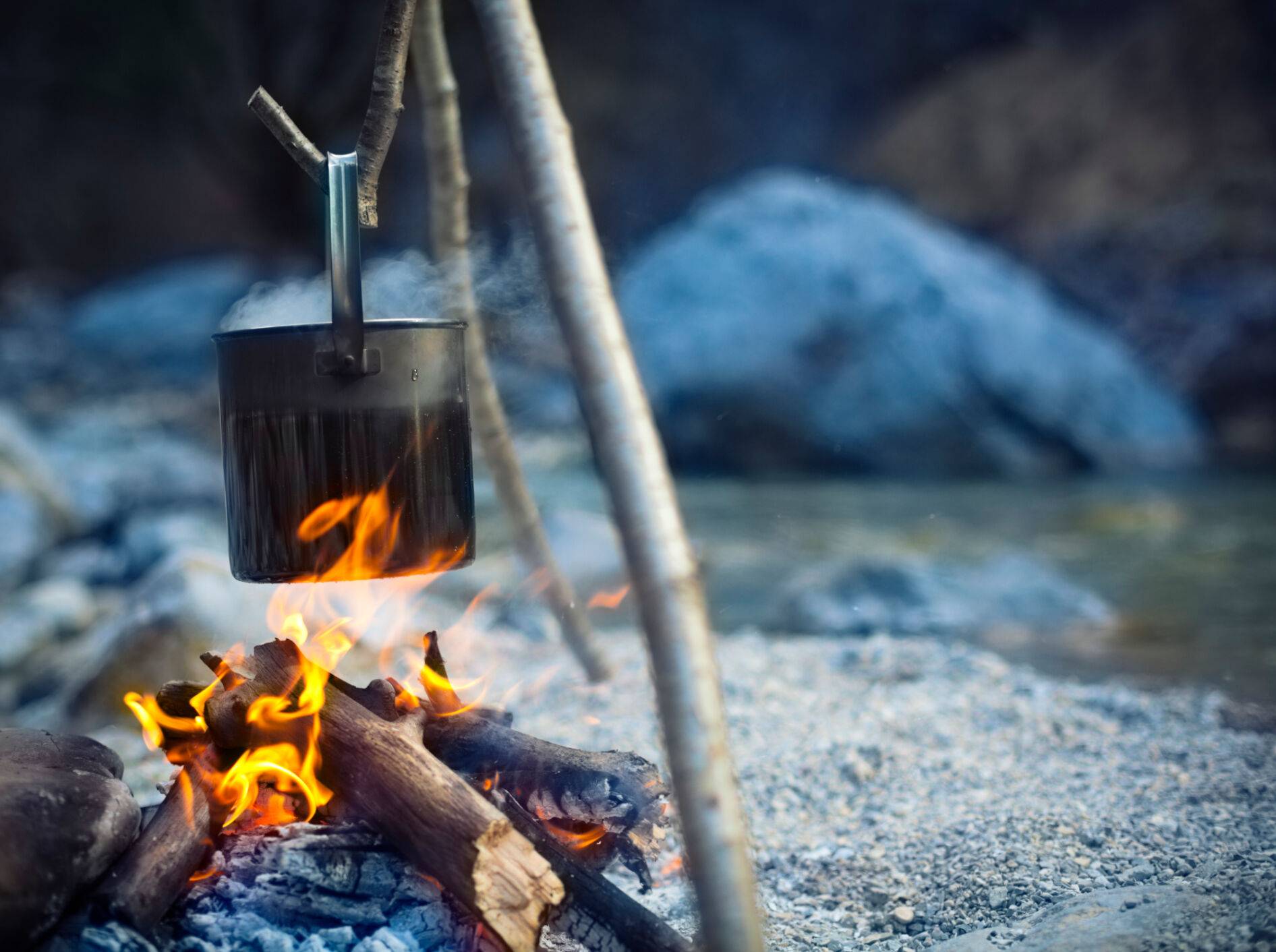 Outdoor Messer, Schwerter und mehr