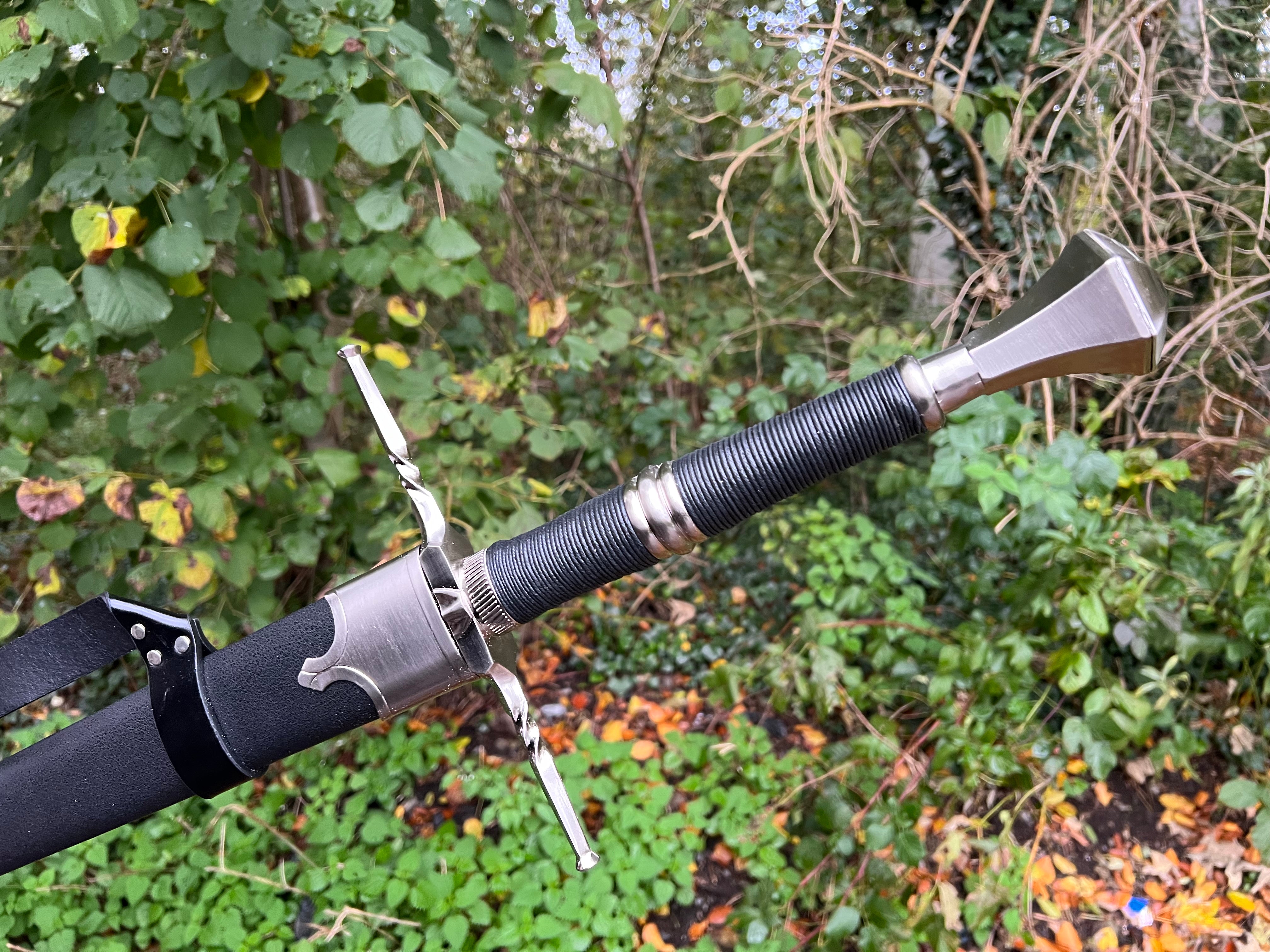 Geralt von Riva Schwert - The Witcher 3 Wildhunt