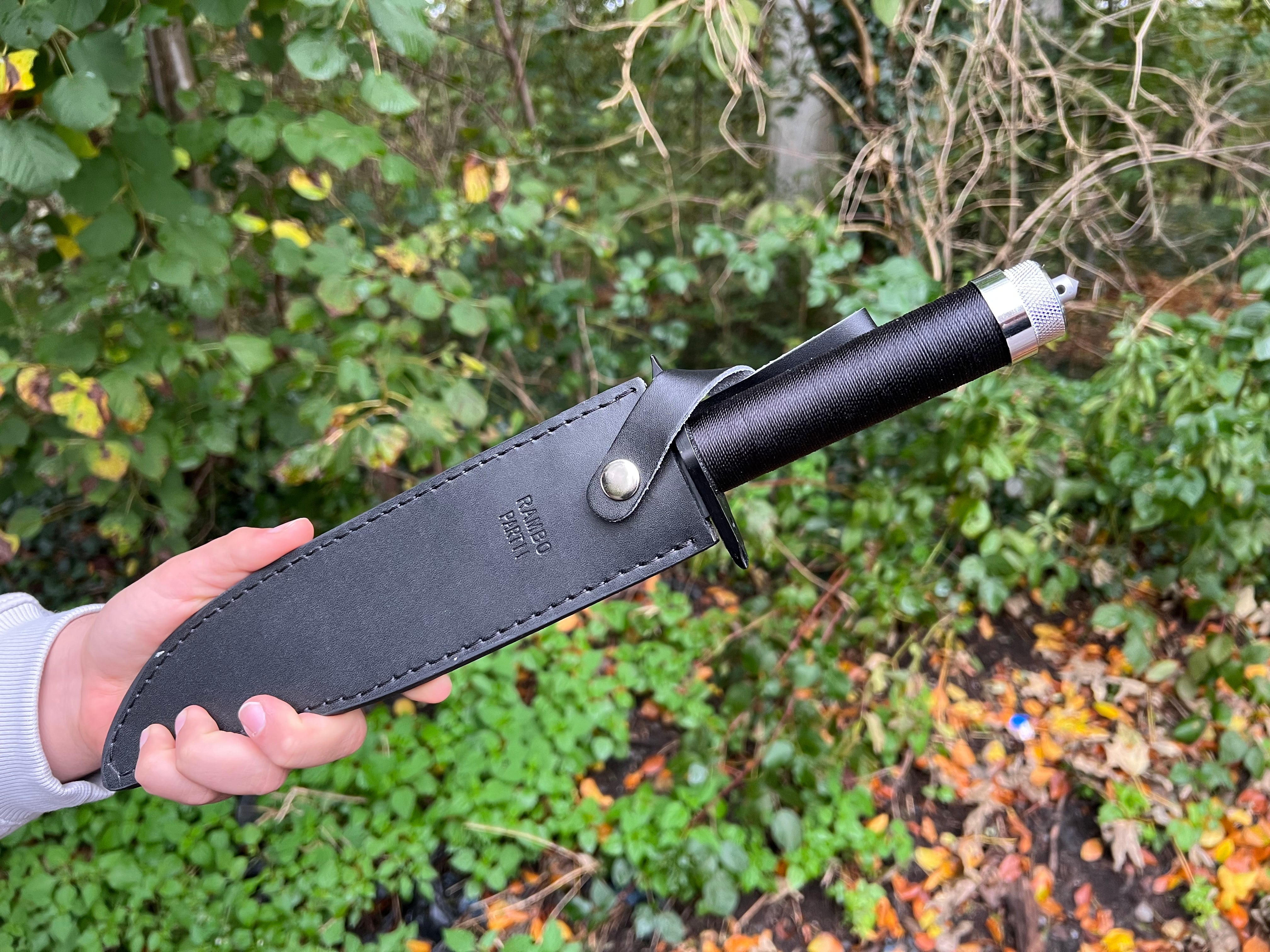 John Rambos Kampfbereites Jagdmesser - Rambo 2