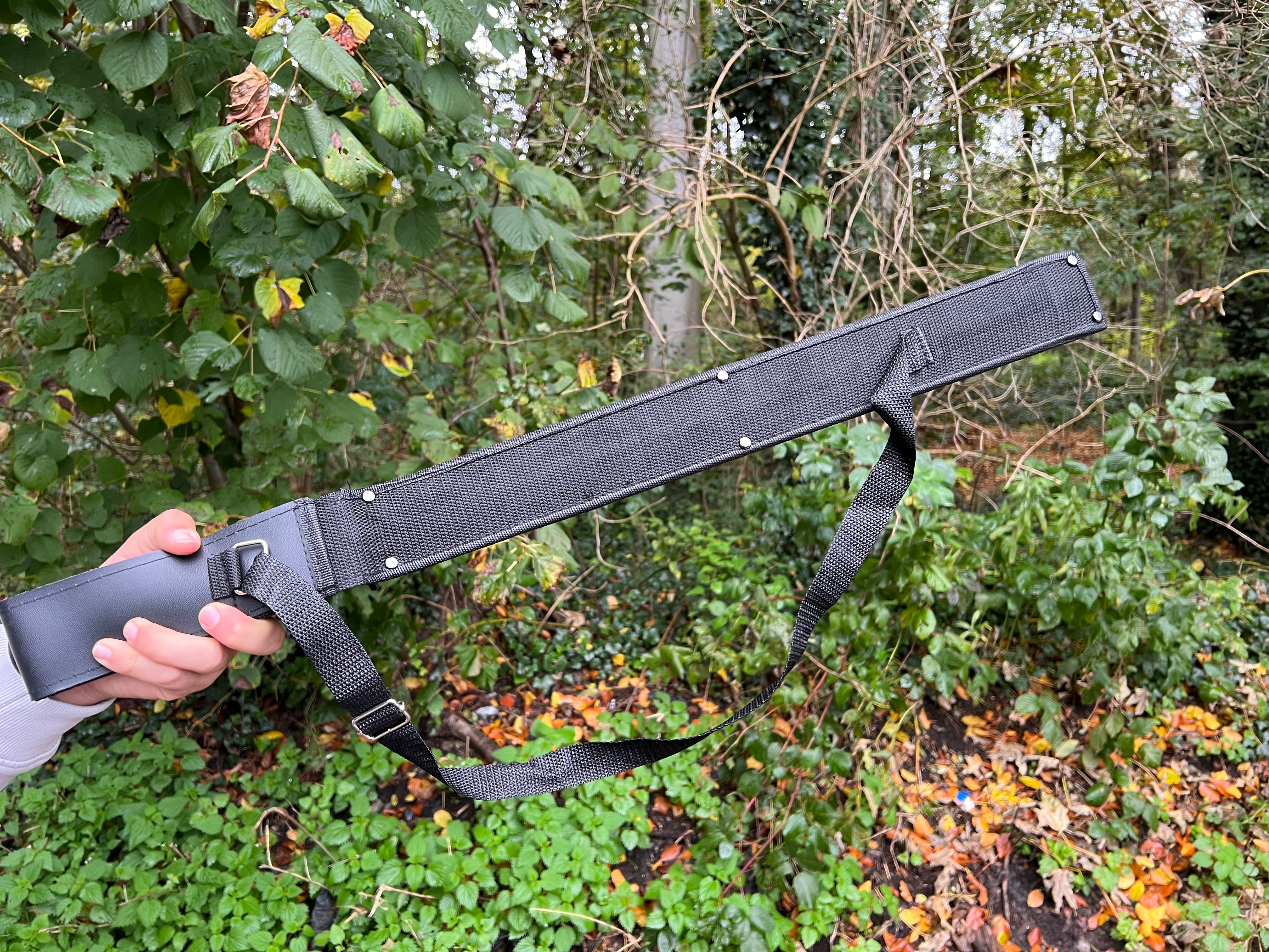 Elegantes Ninjaschwert mit Authentischer Lederwicklung – Edelstahlklinge und Stylische Nylon-Scheide