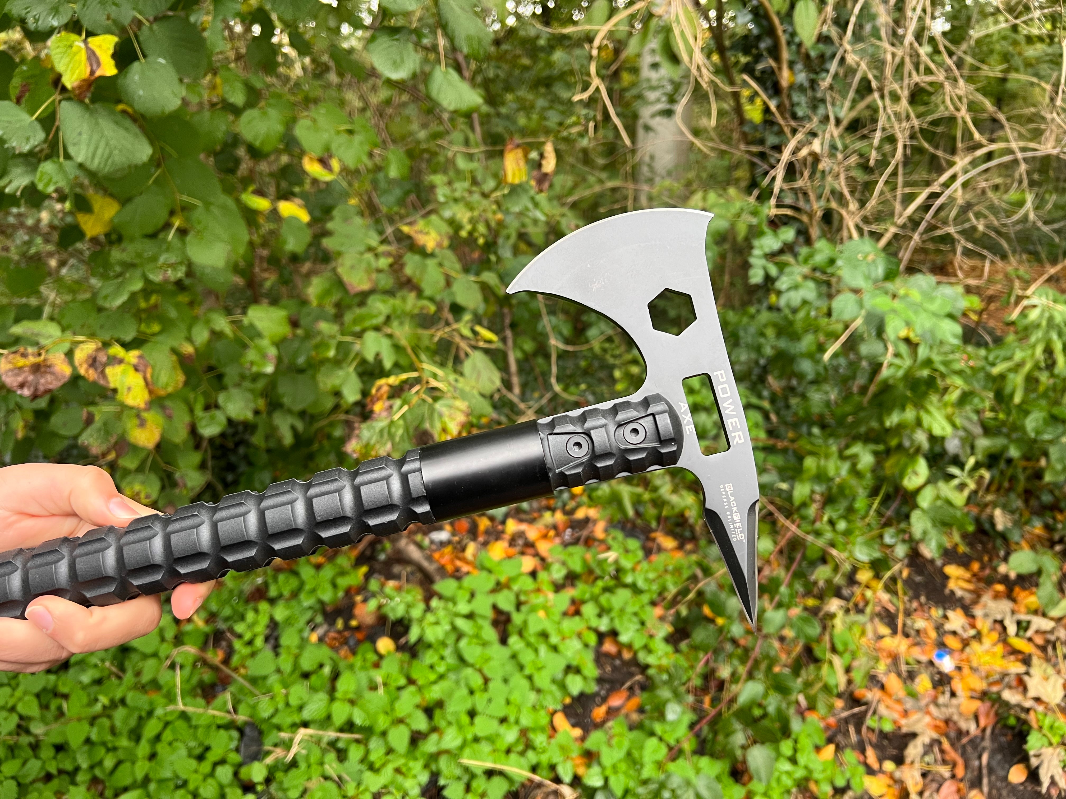 Blackfield Tactical Axt – Überlebensaxt mit integriertem Kompass und Survival-Kit