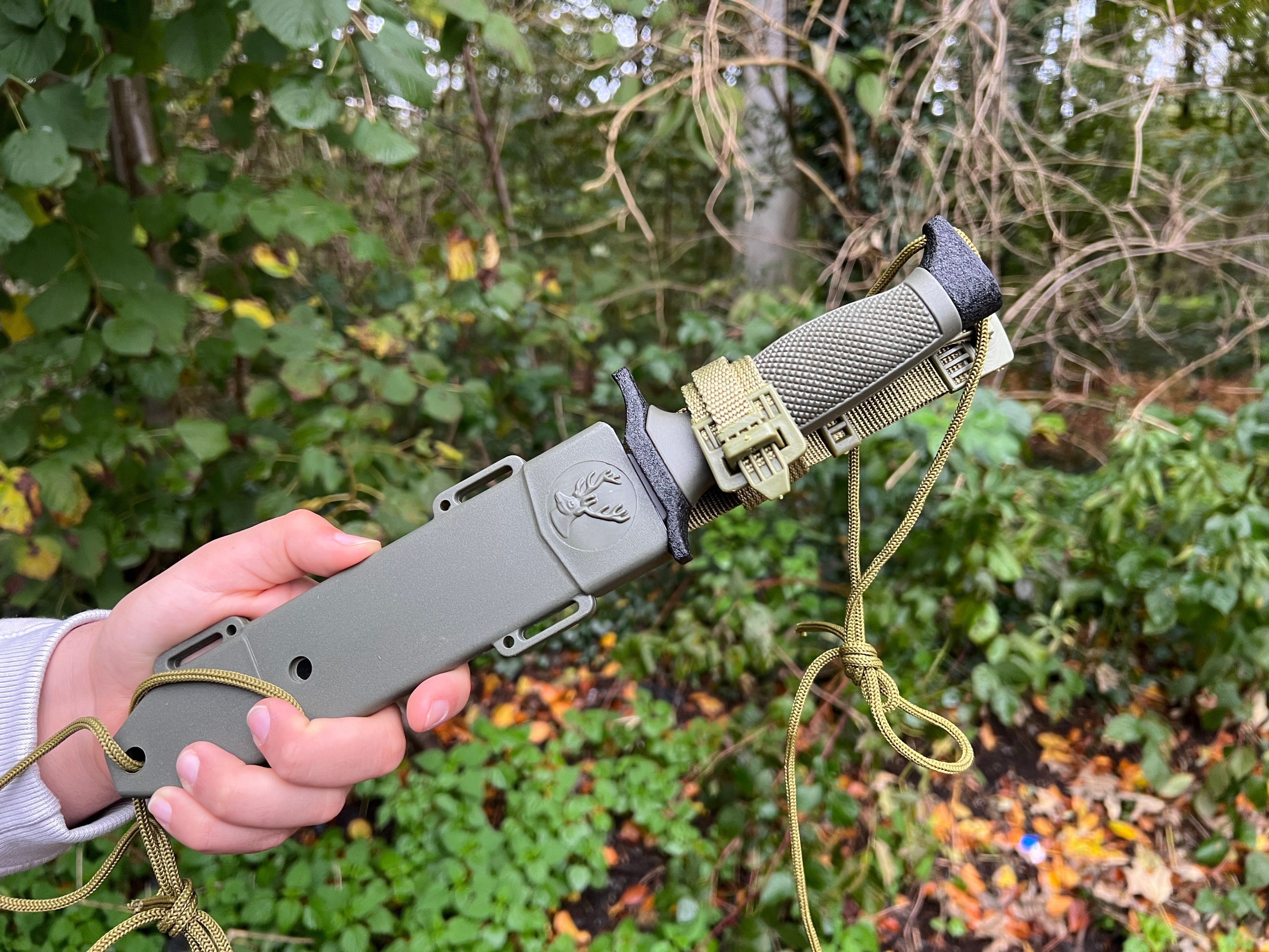 Survival-Messer "Rambo Tactical" – Outdoor-Gefährte mit harter Anodisierung und starrem Holster