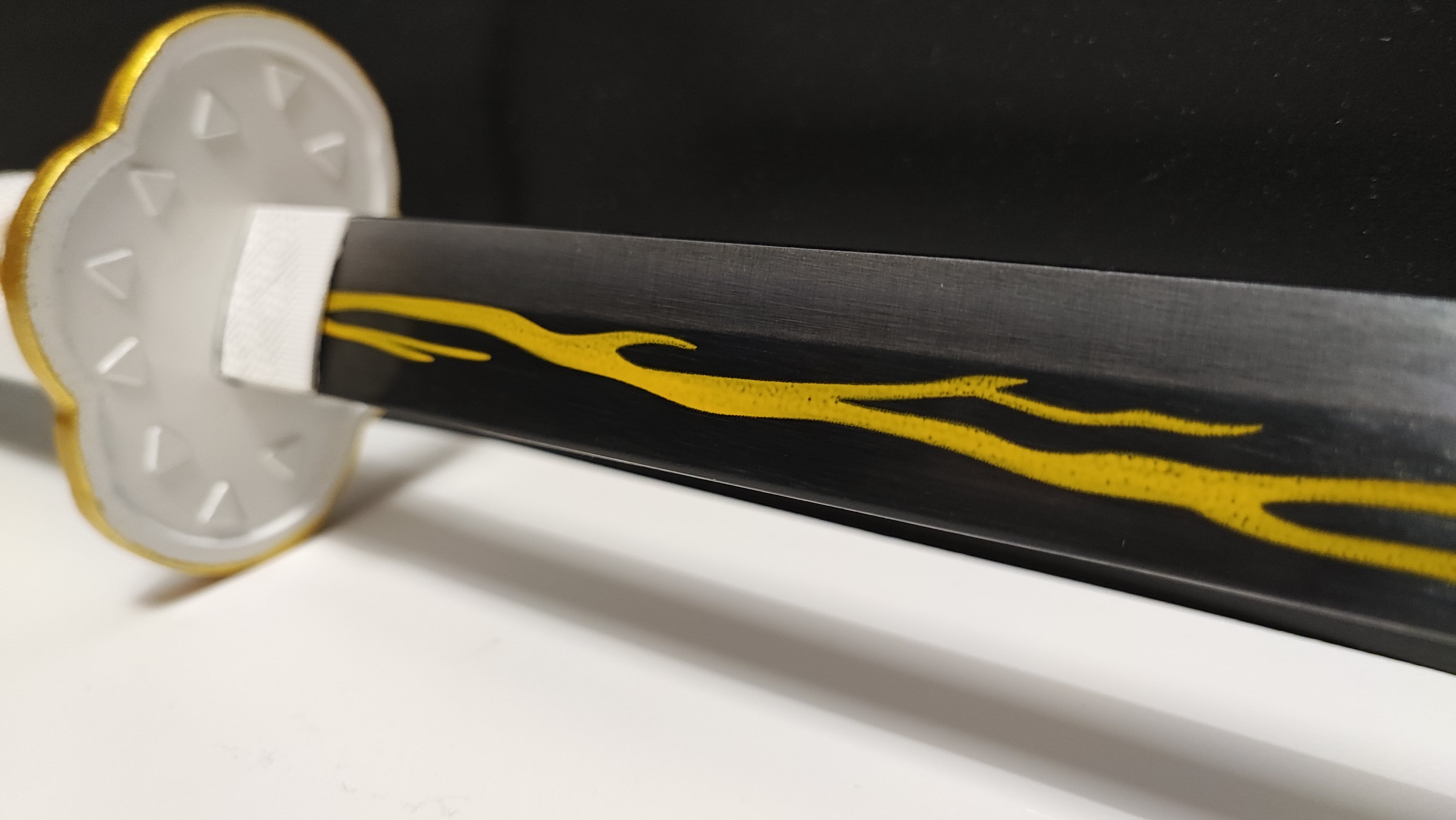 Zenitsu Katana mit Bambusklinge - Demon Slayer: Kimetsu No Yaiba