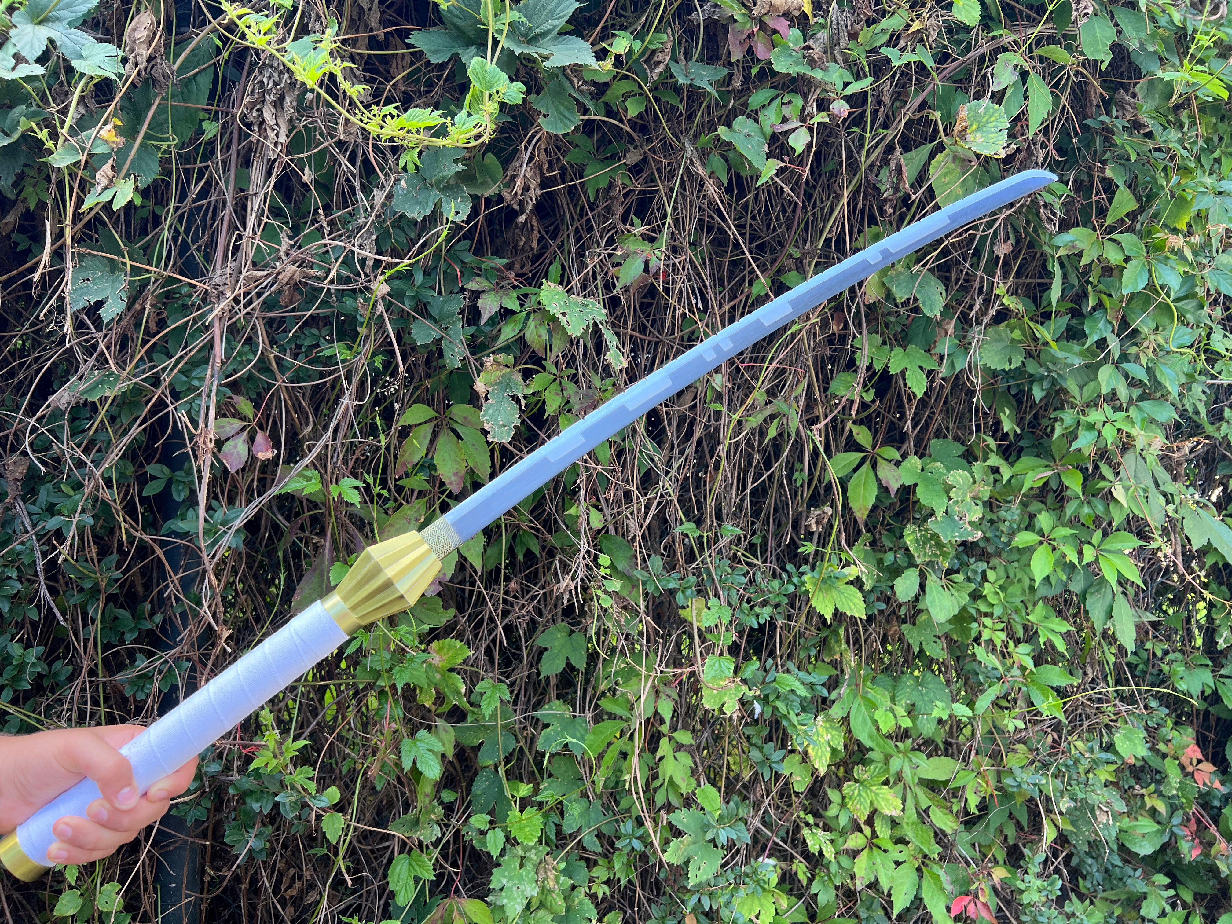 Kenpachi Zaraki Nozarashi Katana mit Kampfspuren- Bleach