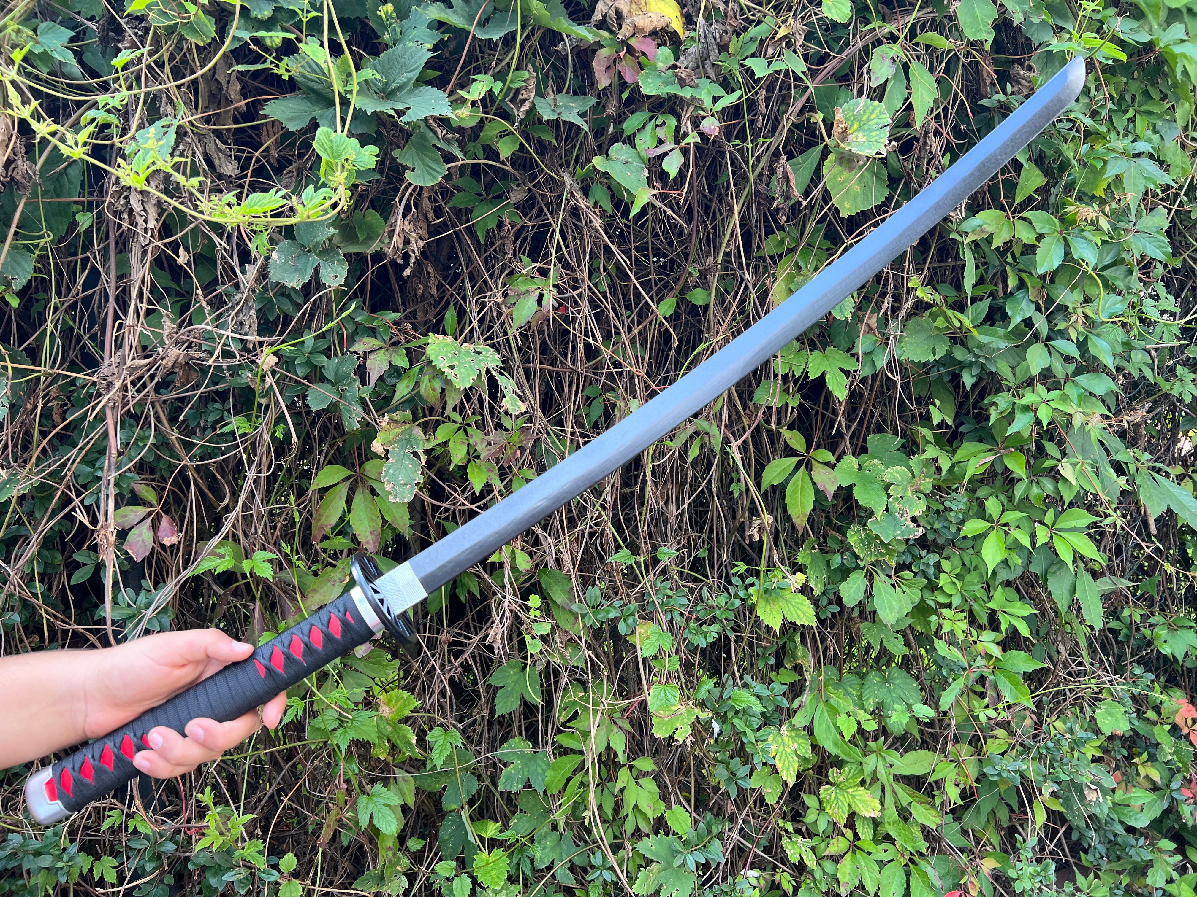 Tanjiro Katana mit Bambusklinge-Demon Slayer (Nichirin): Kimetsu No Yaiba (Vorbestellung)