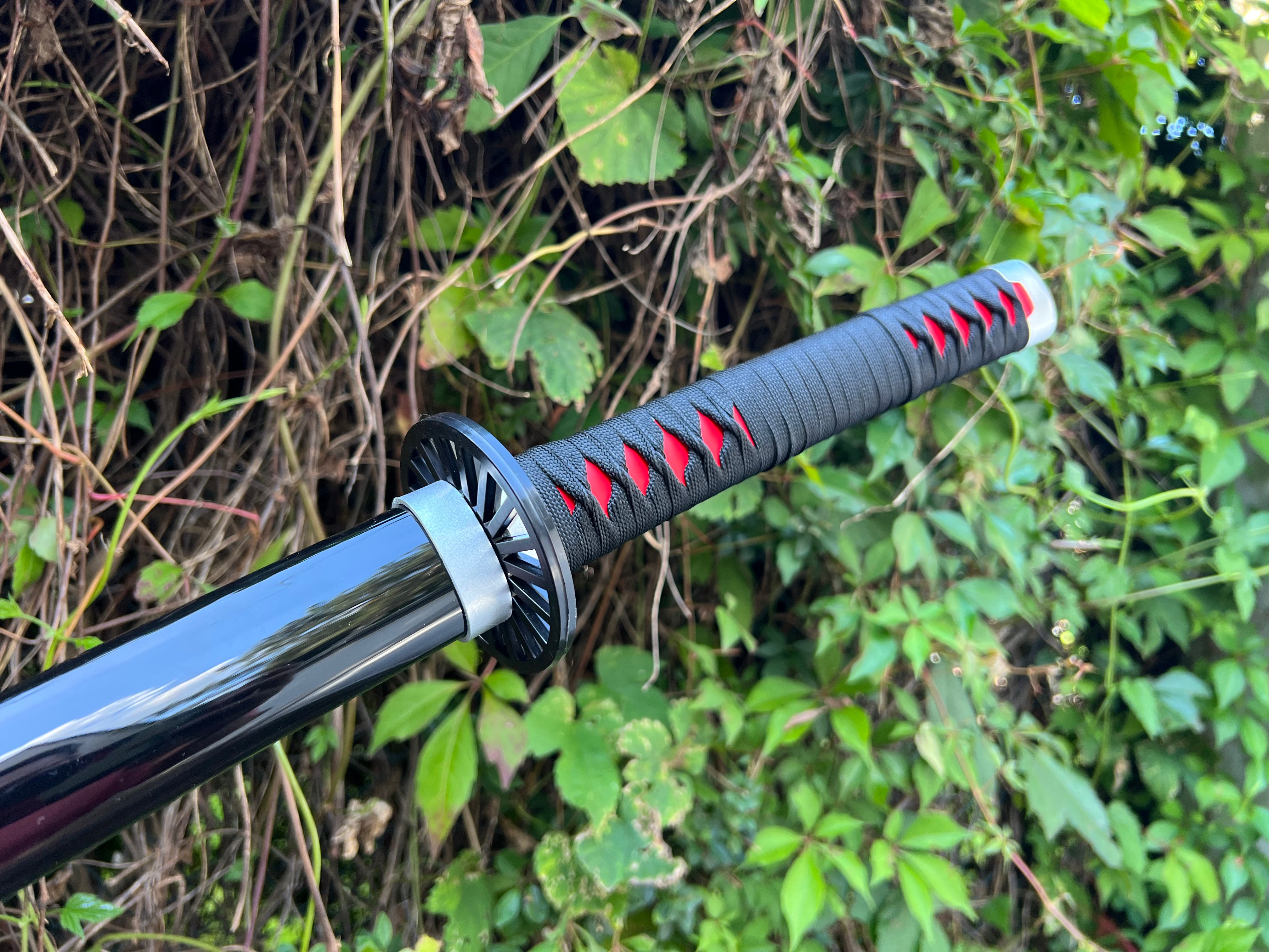 Tanjiro Katana mit Bambusklinge-Demon Slayer (Nichirin): Kimetsu No Yaiba (Vorbestellung)
