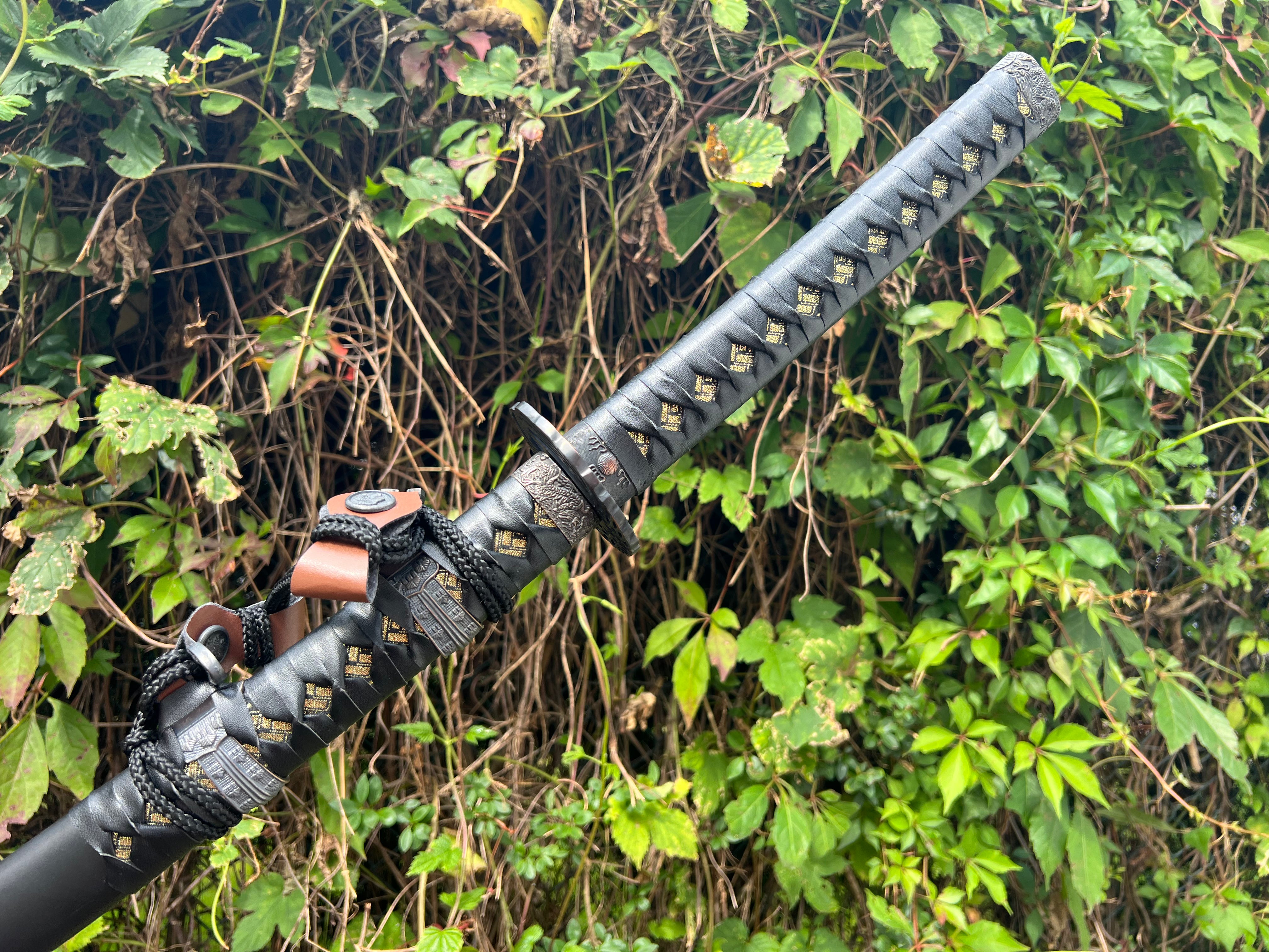 Elegante Katana - Ein Symbol der Stärke und Schönheit