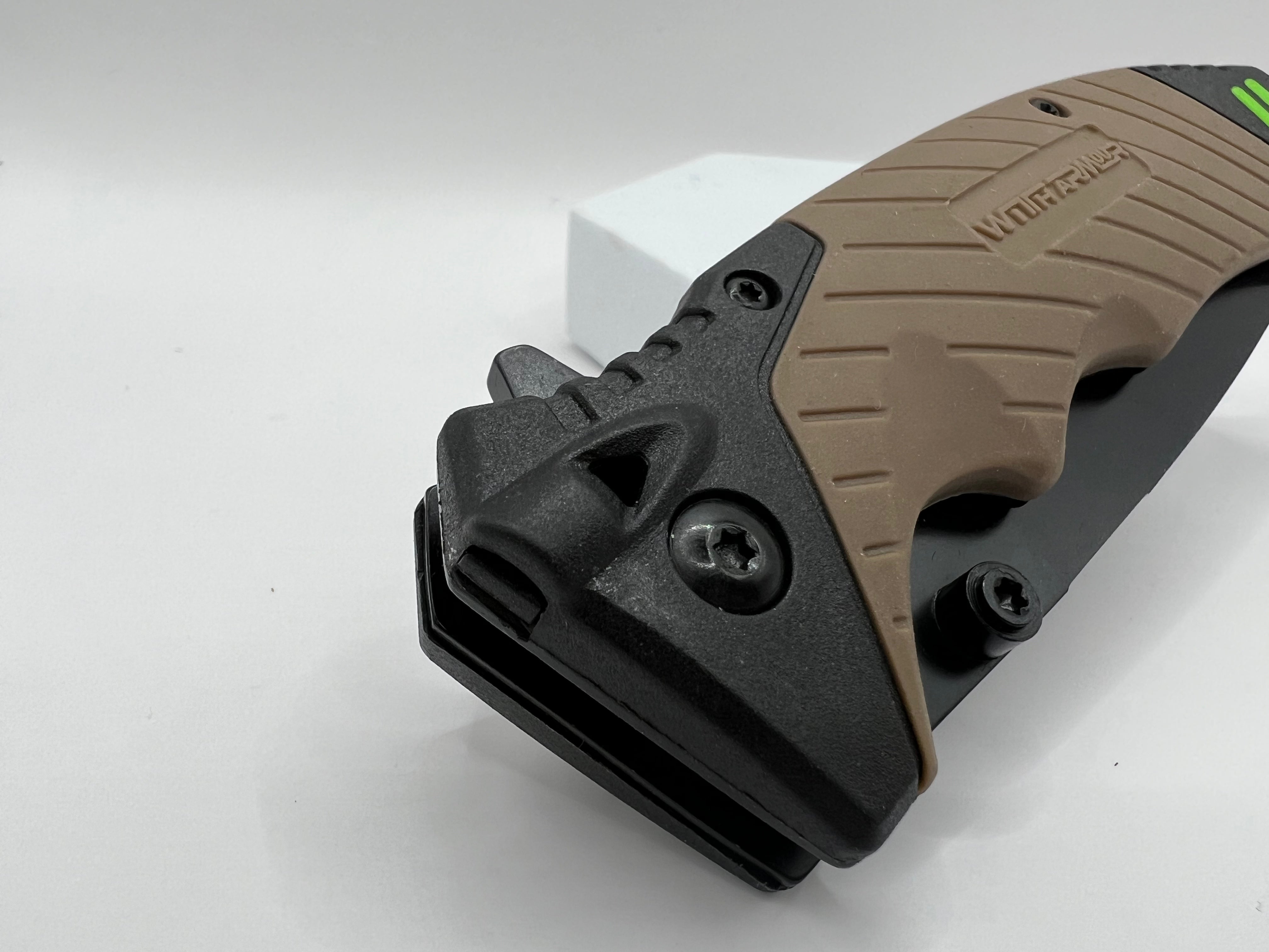 Das Nightingale - Robustes Taschenmesser für vielseitige Einsätze
