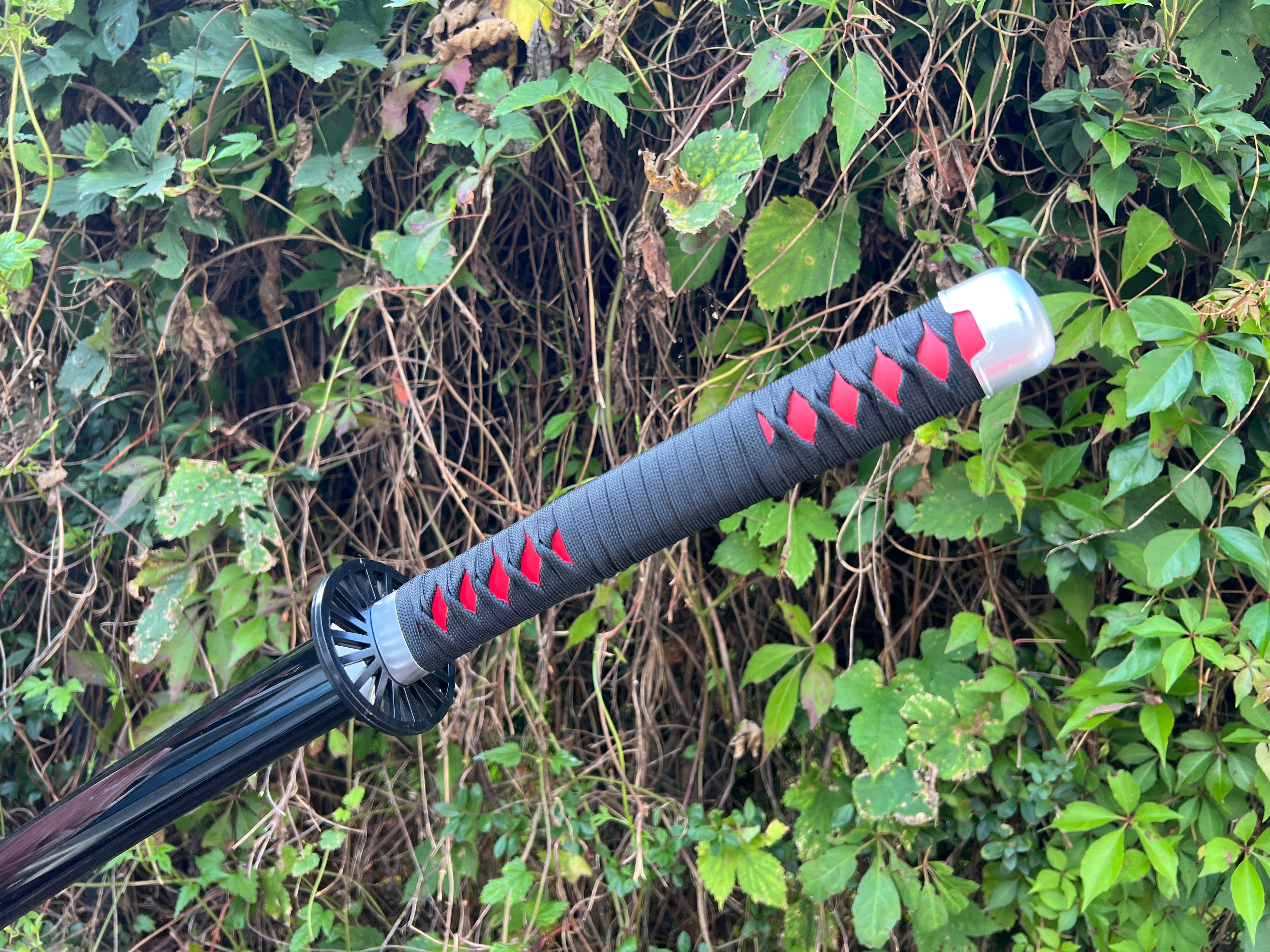 Tanjiro Katana mit Bambusklinge-Demon Slayer (Nichirin): Kimetsu No Yaiba (Vorbestellung)