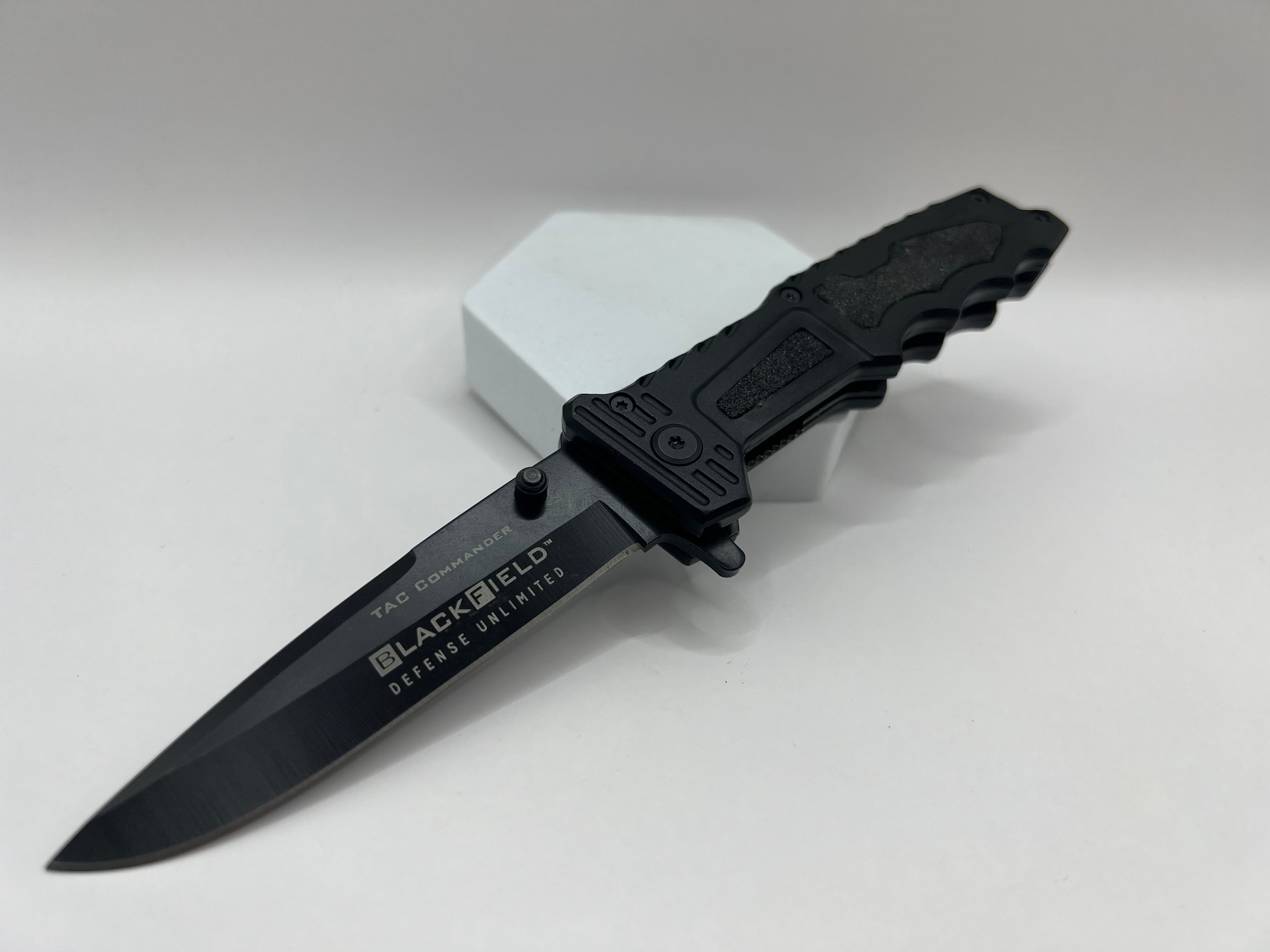 Blackfield Tac-Commander - Kraftvolles Einhandmesser für den anspruchsvollen Einsatz