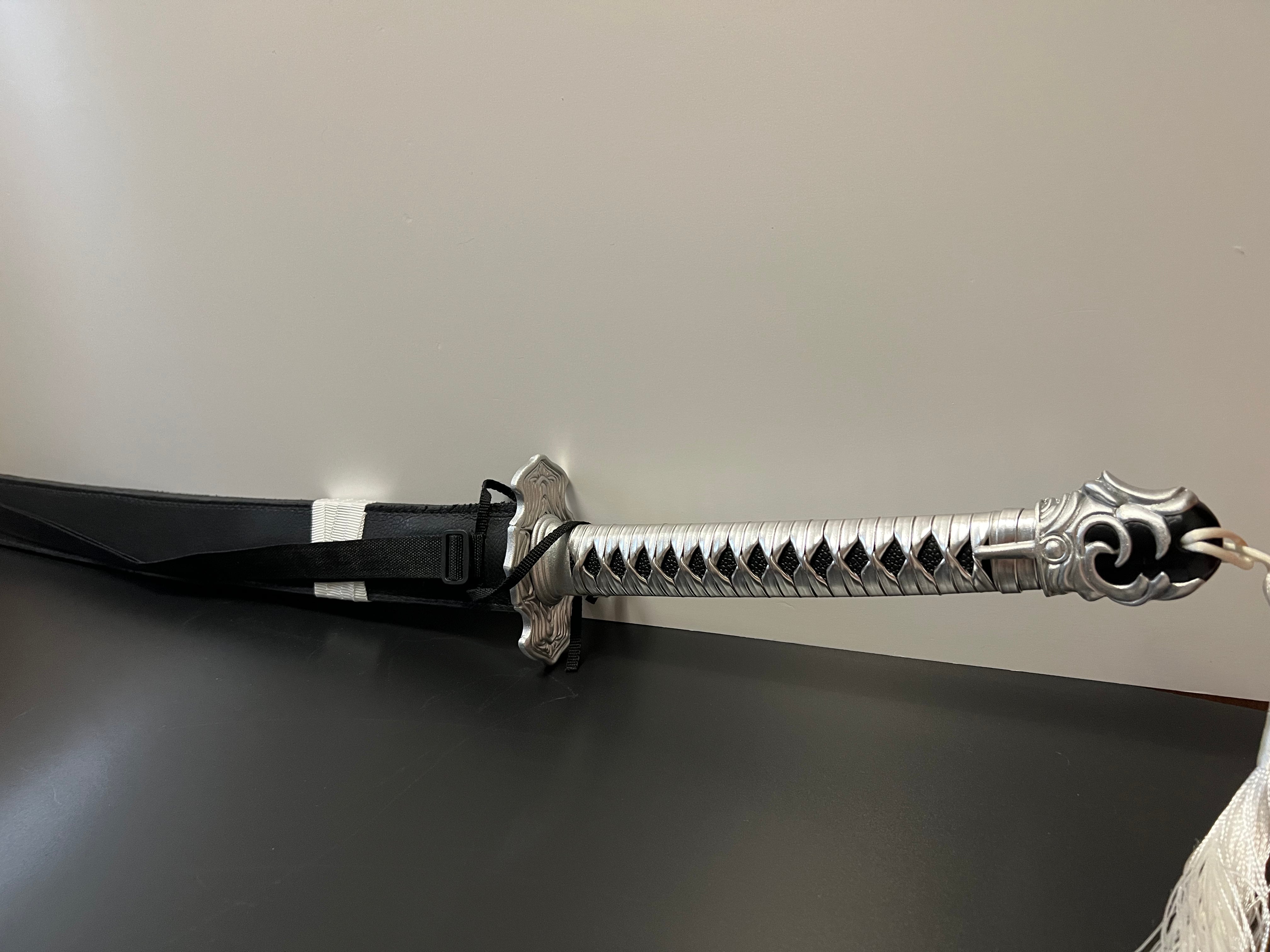 Nier Automata YoRHa No.2 Type B (2B) Katana