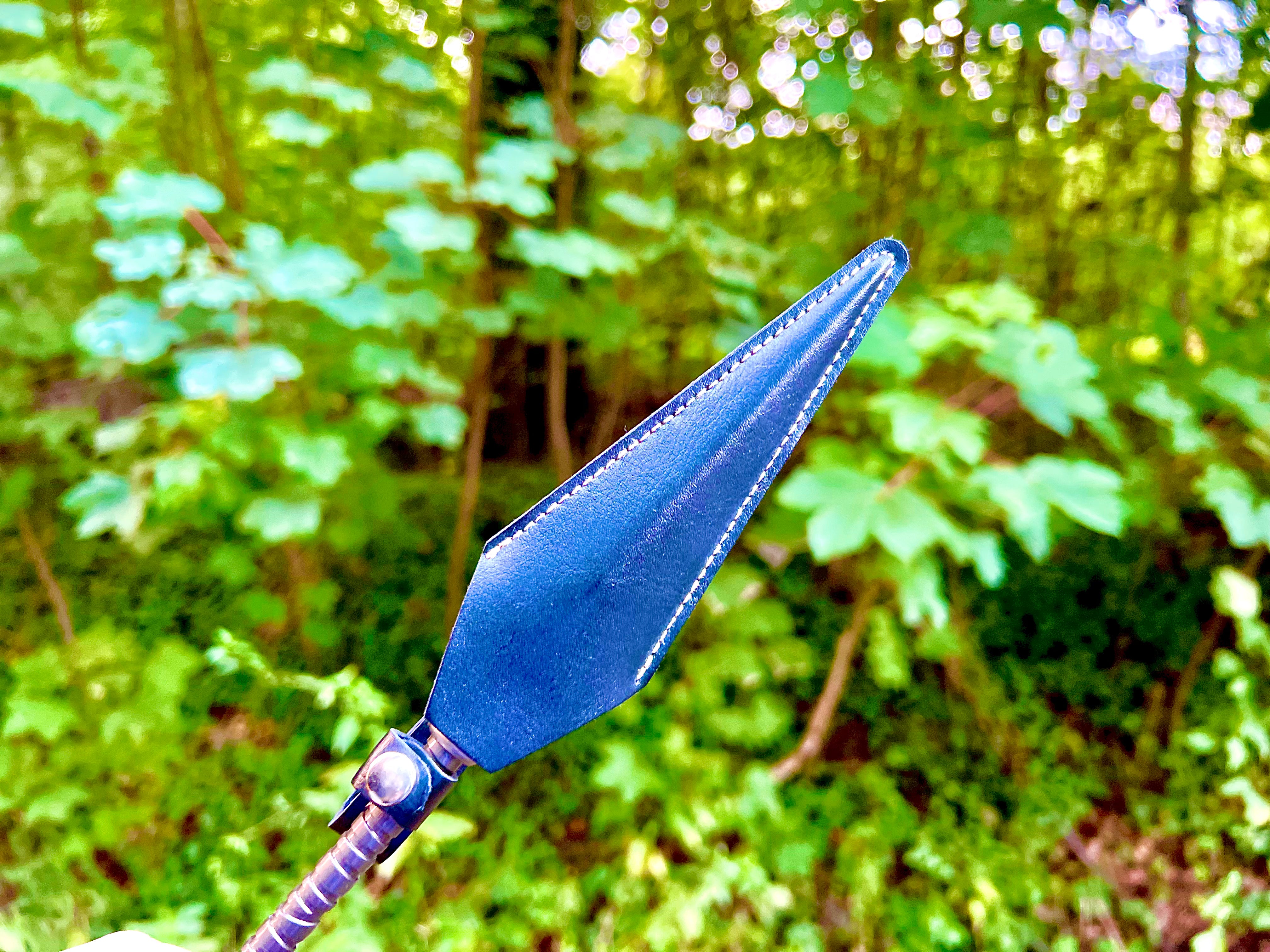 Kunai in Schwarz - Naruto