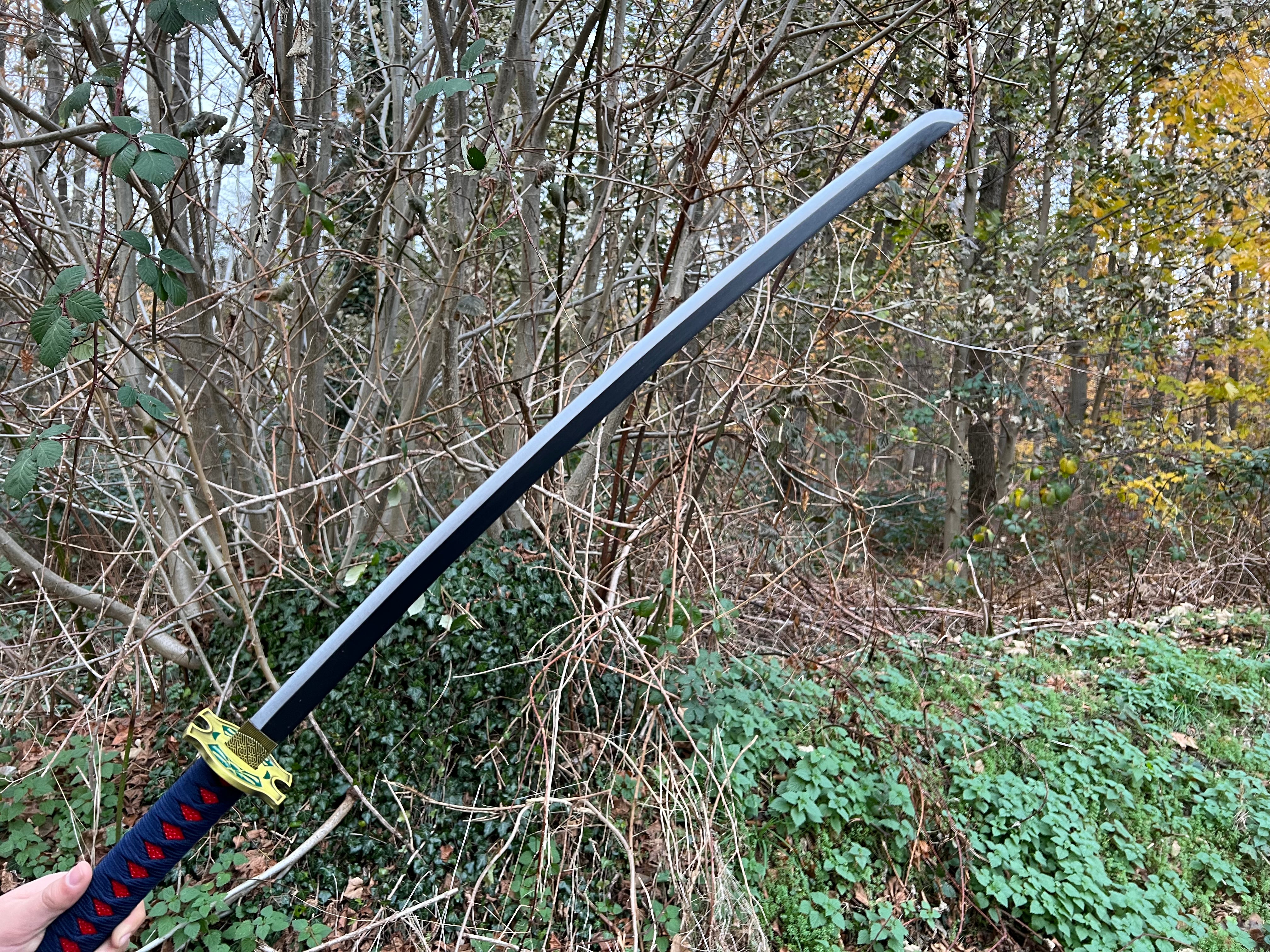 Erza Scarlets Dämonenklinge Crimson Sakura Katana - Fairy Tail