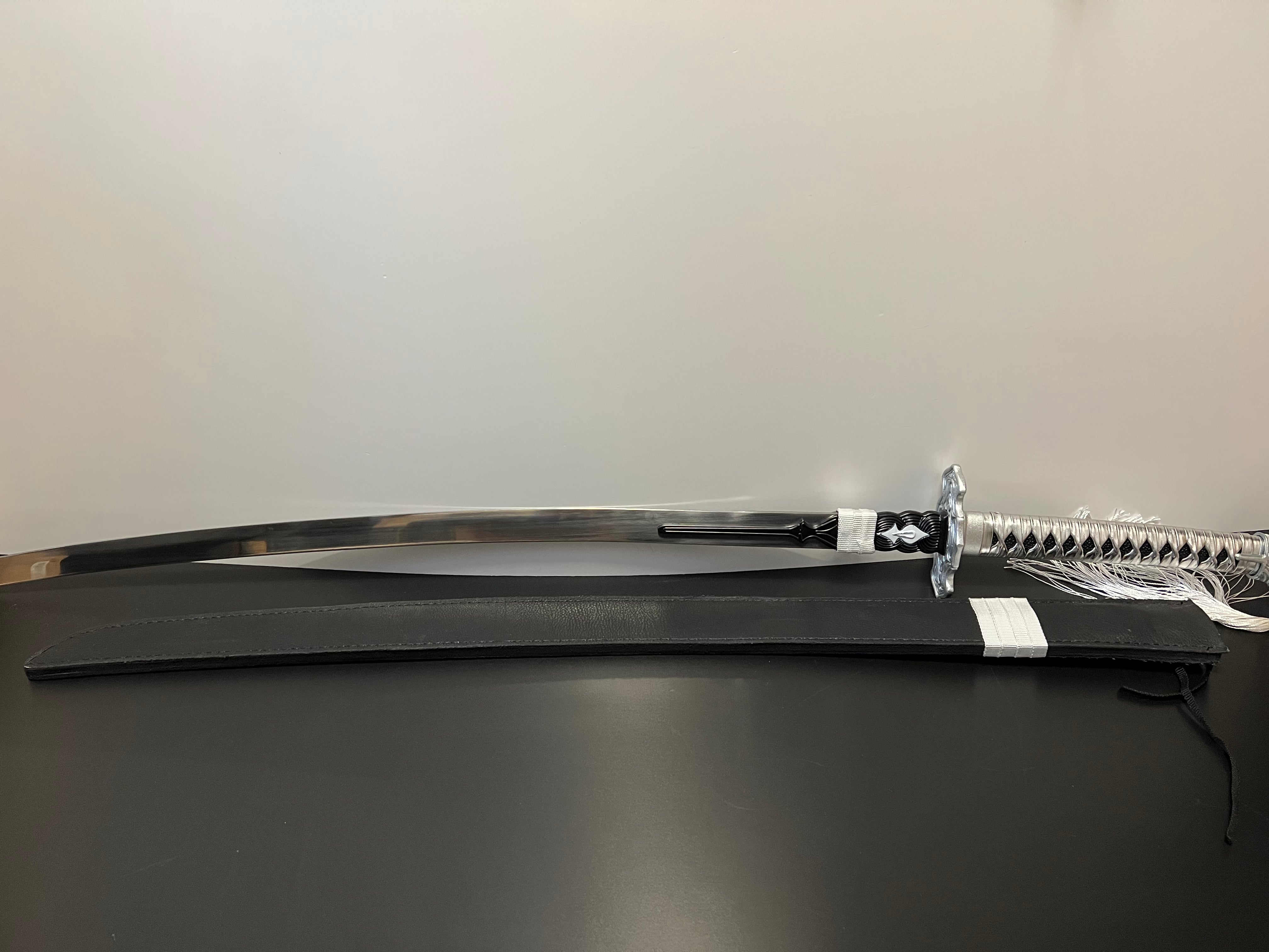 Nier Automata YoRHa No.2 Type B (2B) Katana