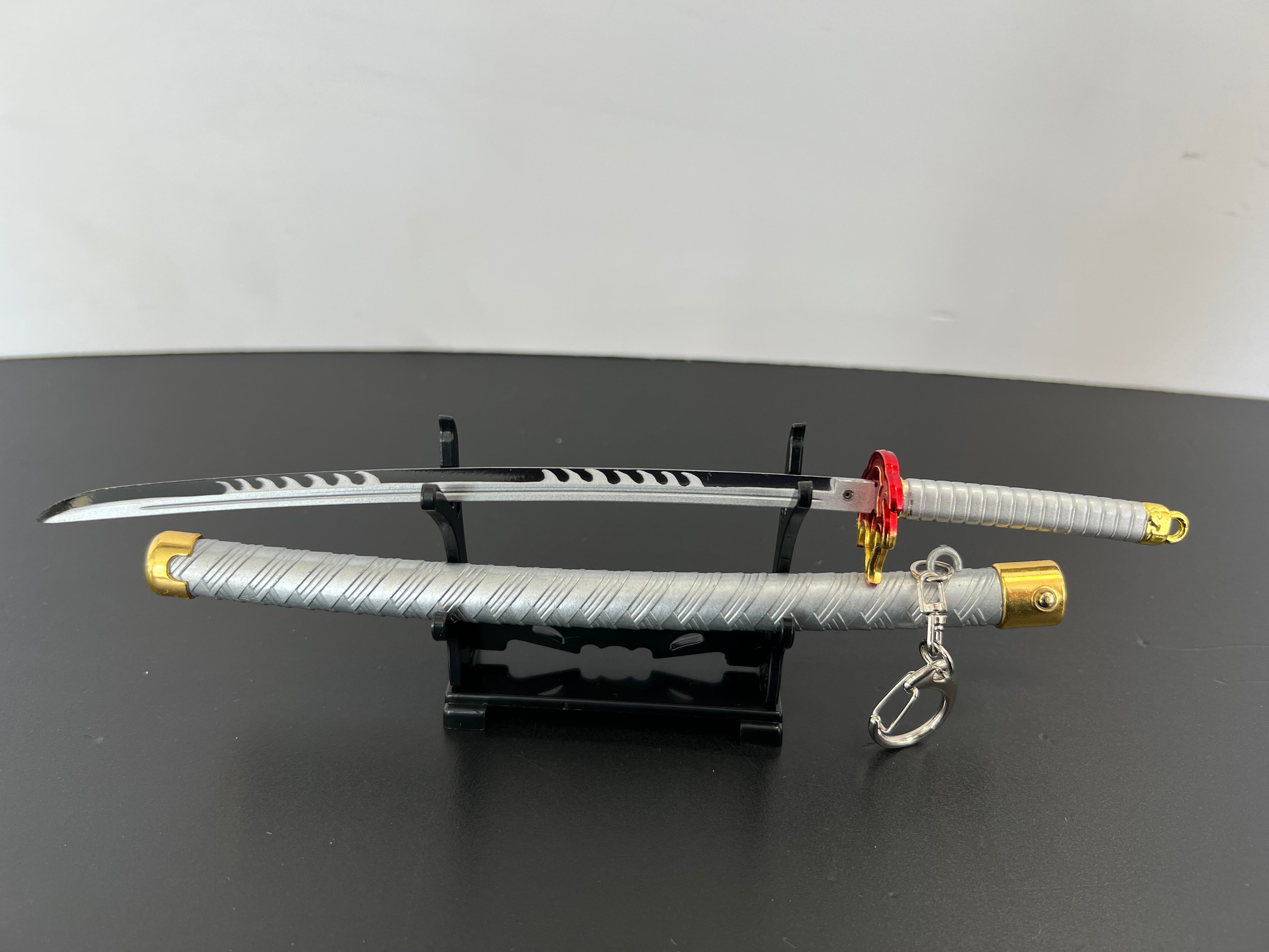Kyojuro Rengoku Katana - Demon Slayer: Kimetsu No Yaiba Brieföffner