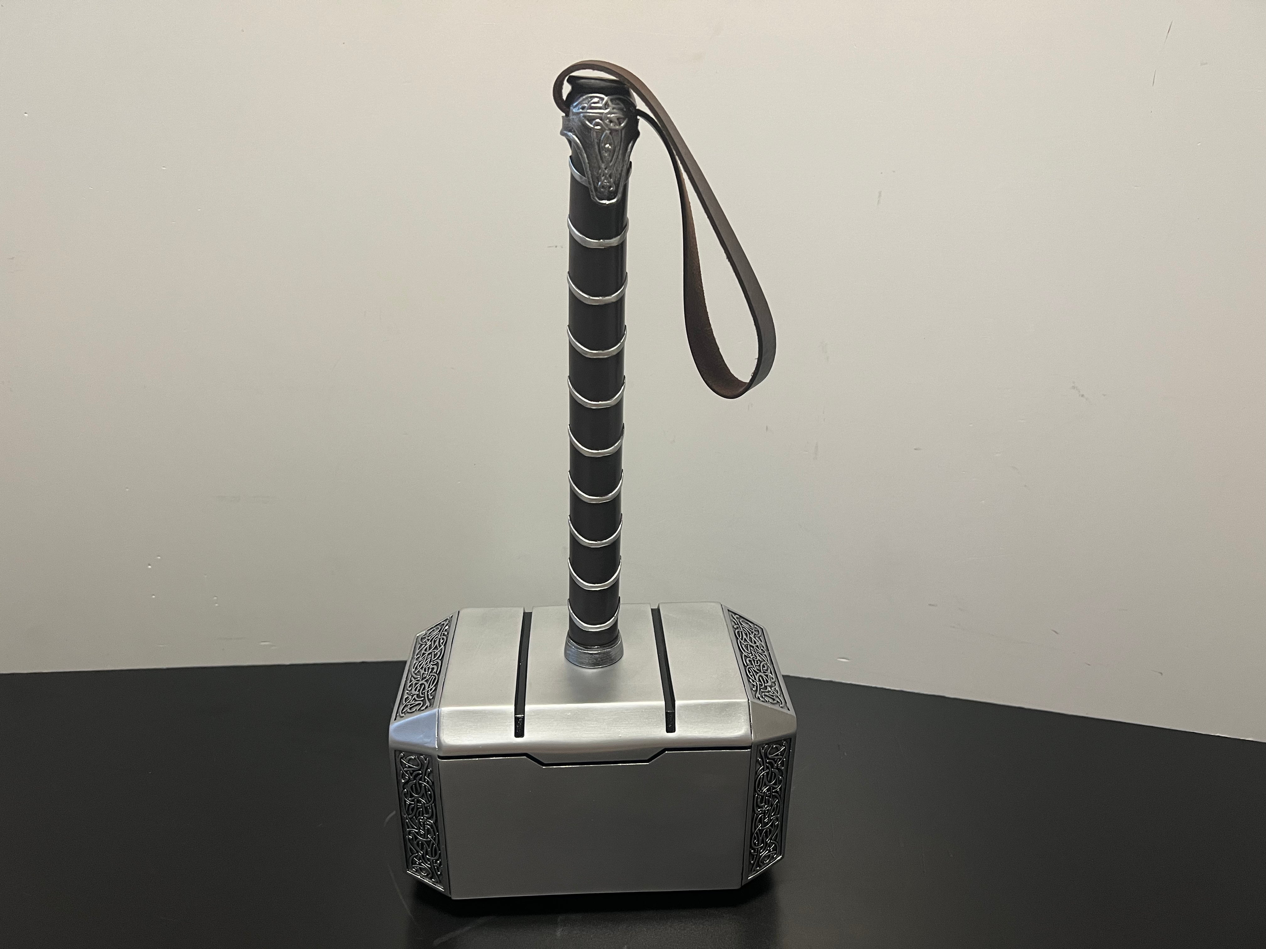 Thor´s Hammer Mjölnir - Marvel