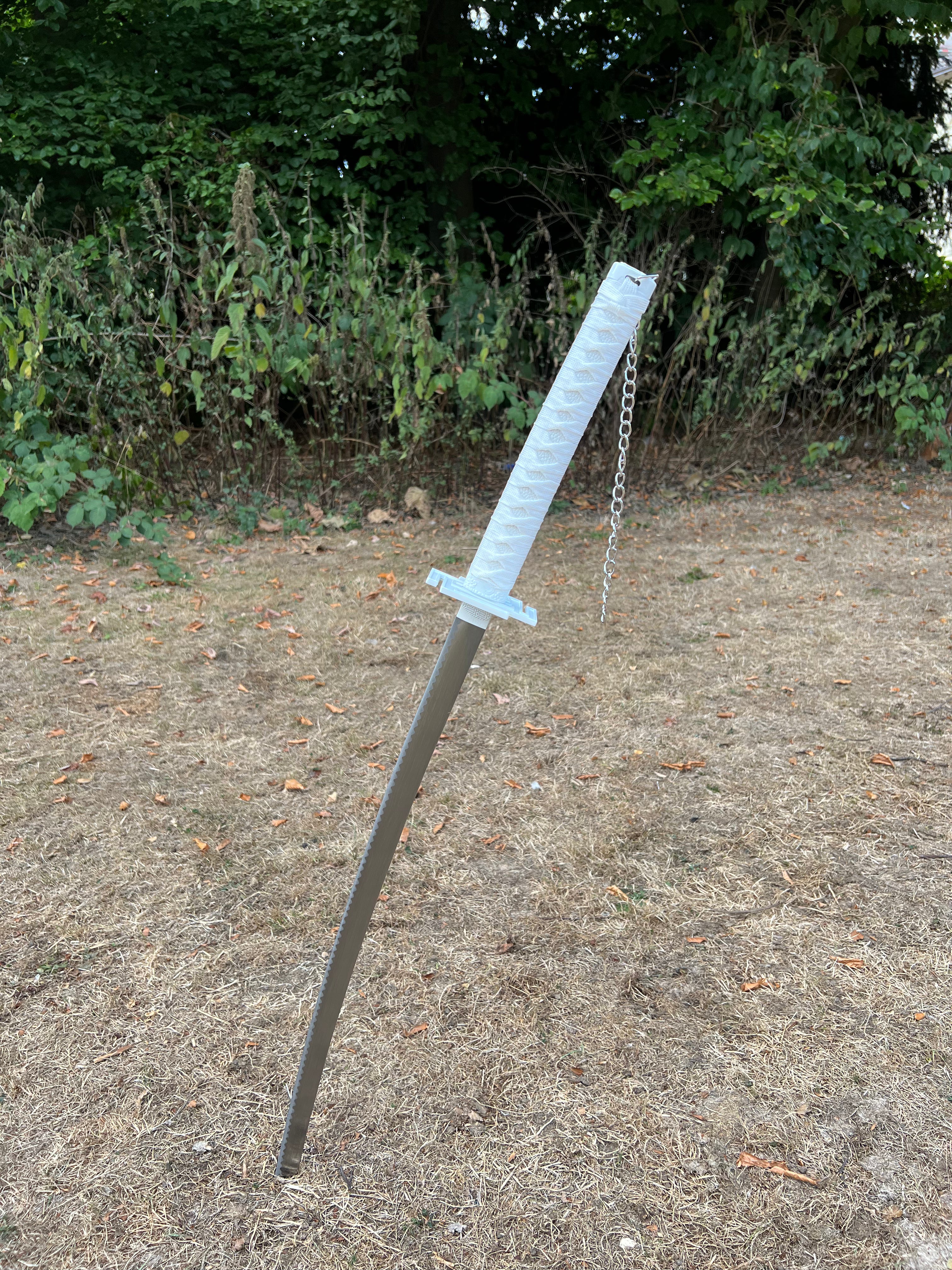 Ichigo Zangetsu Katana in der Bankai Form (Weiß) - Bleach