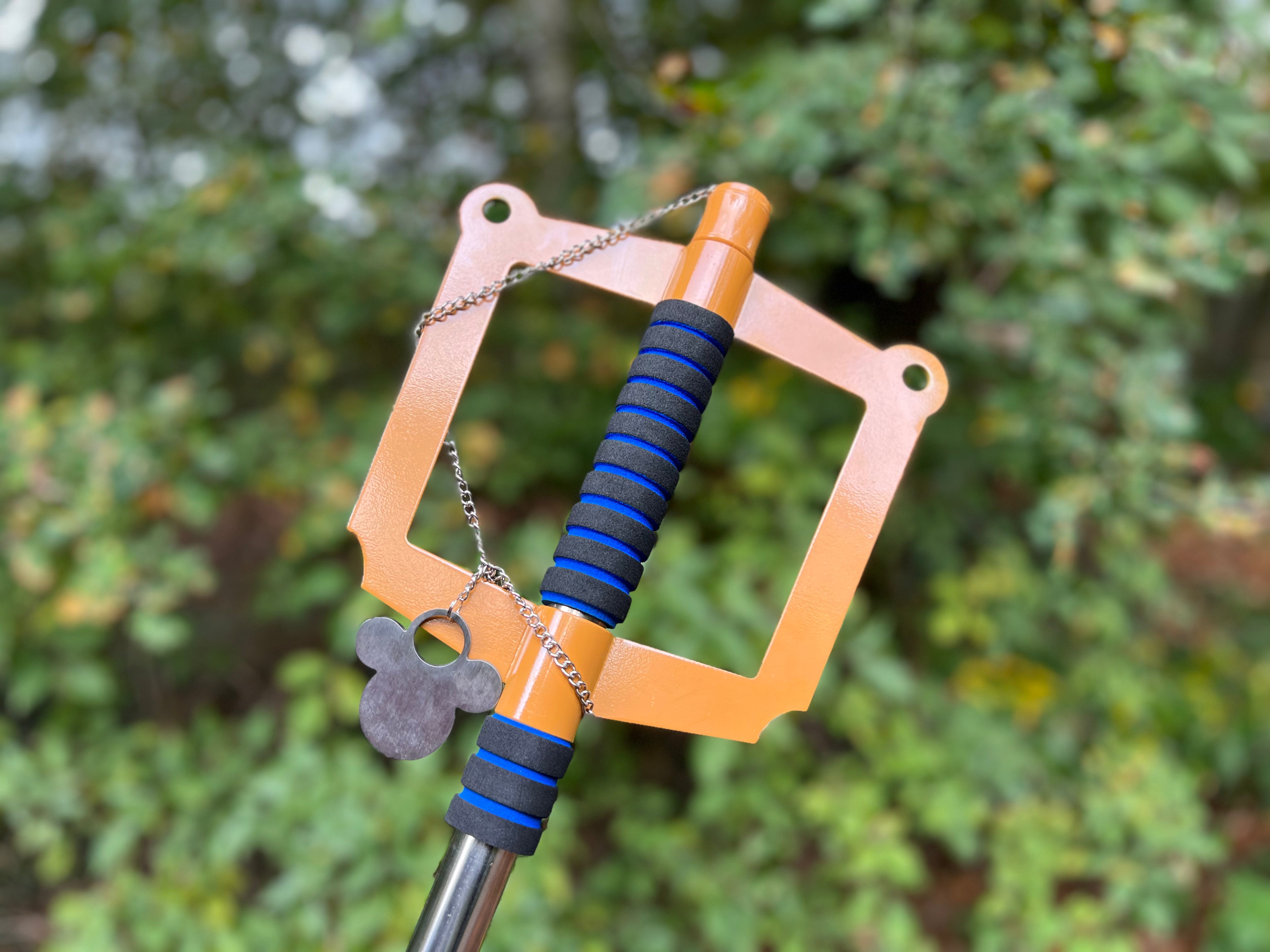 Königsanhänger Schlüsselschwert - Kingdom Hearts (Vorbestellung)