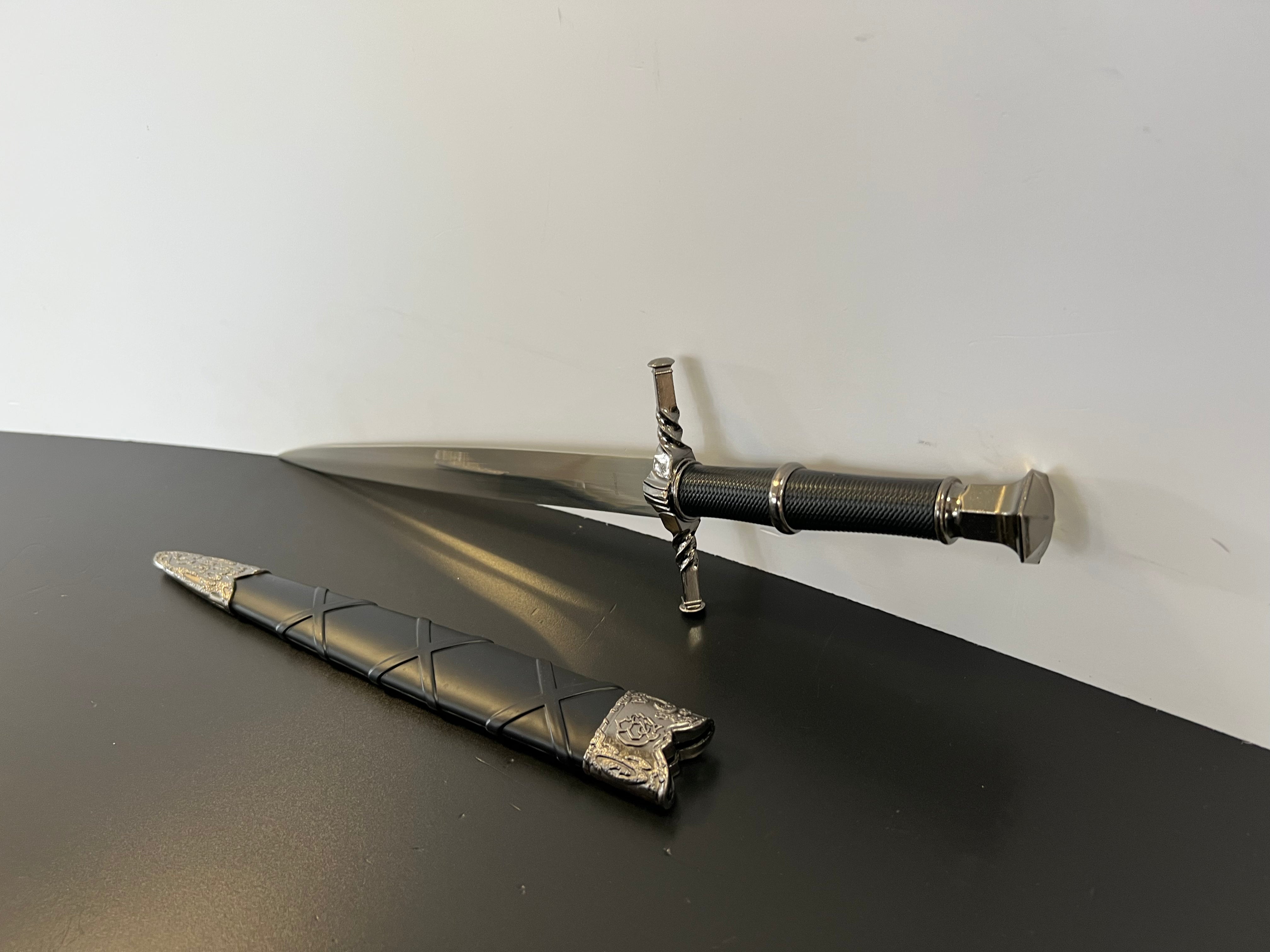 The Witcher Geralt von Riva Mini Katana