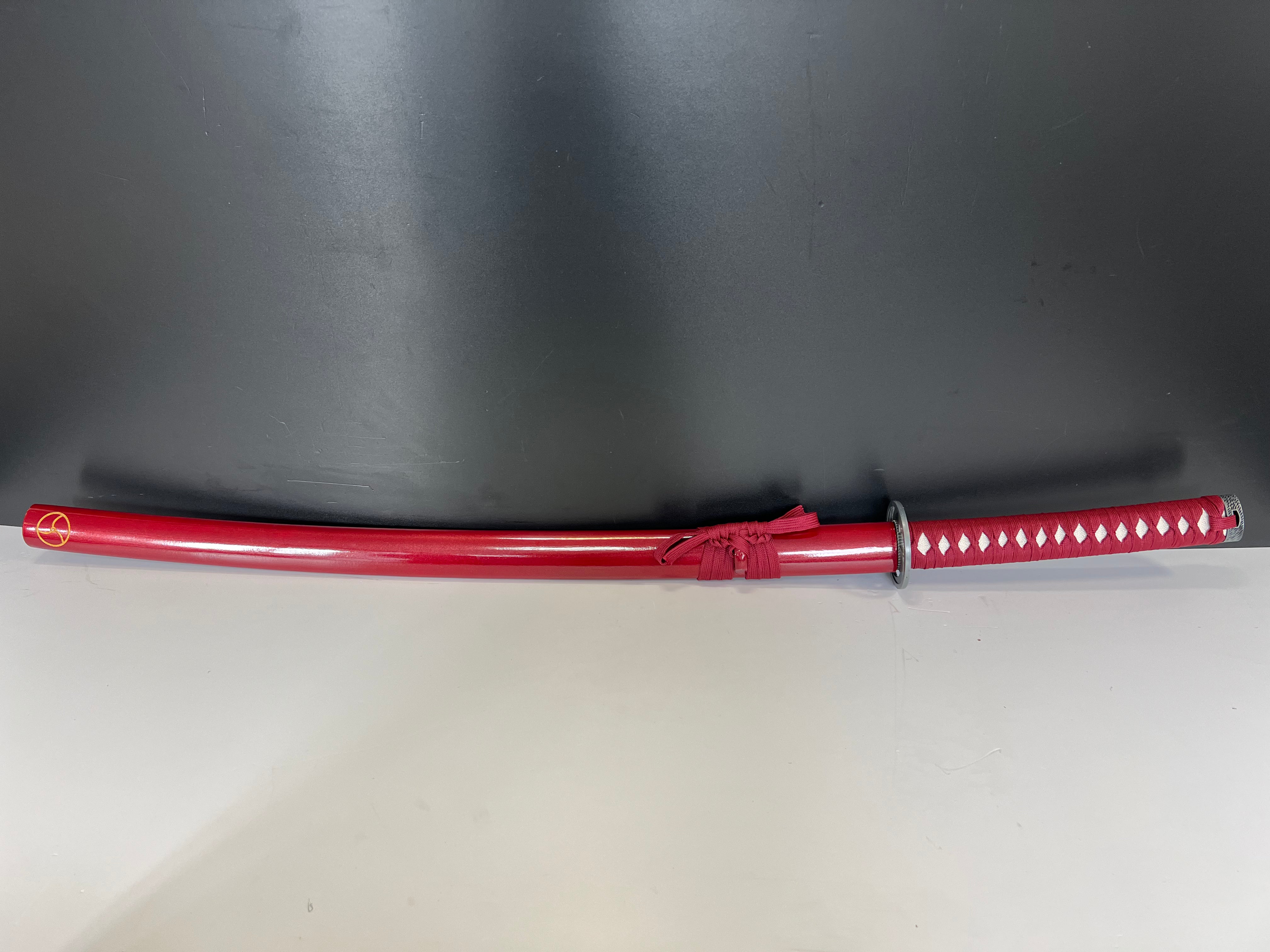 Katana in rot mit dem Himmelssiegel (Tomoe)