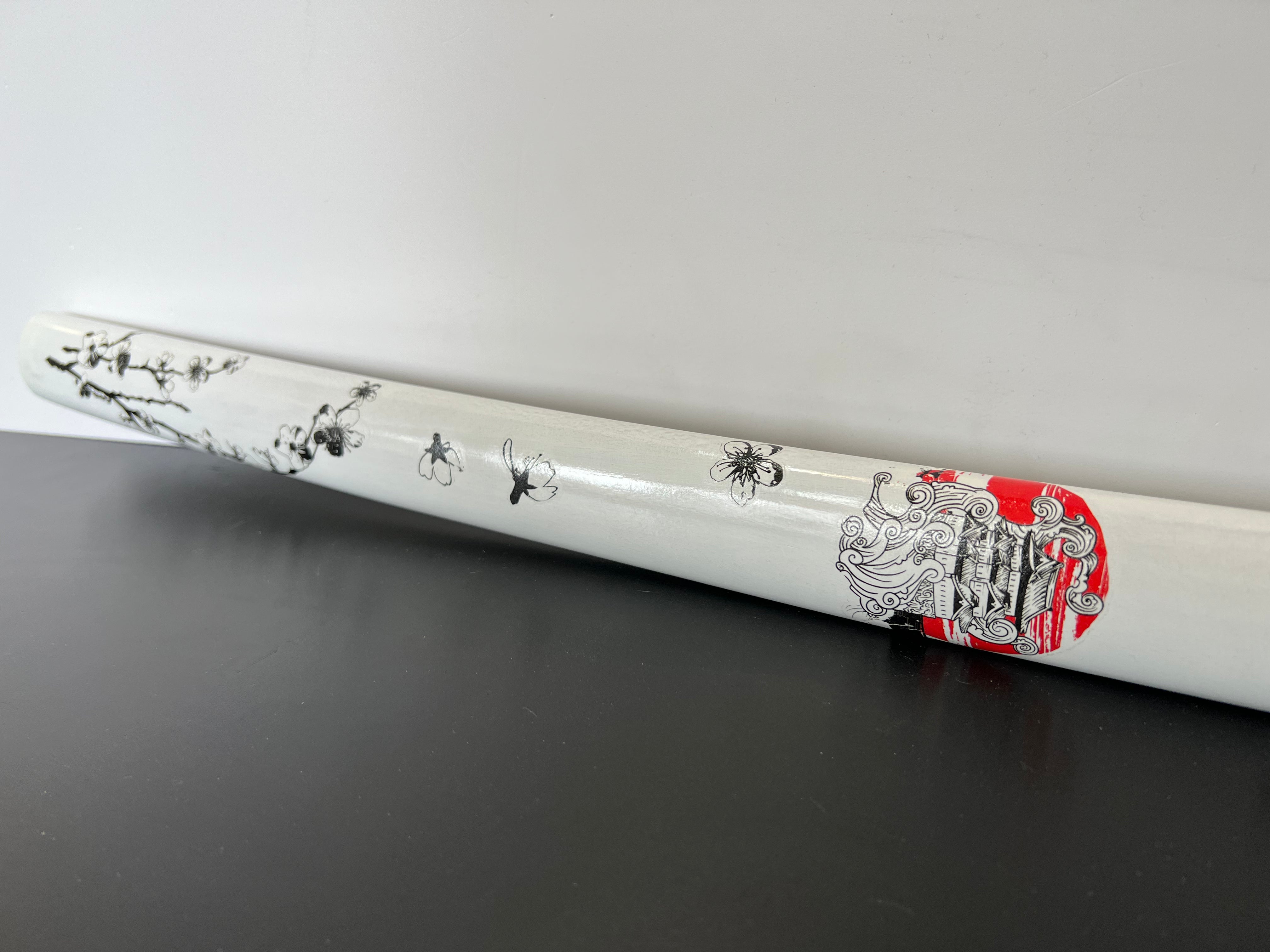 Katana mit weißen Kirschblütenmuster (White Flower-Sakura)