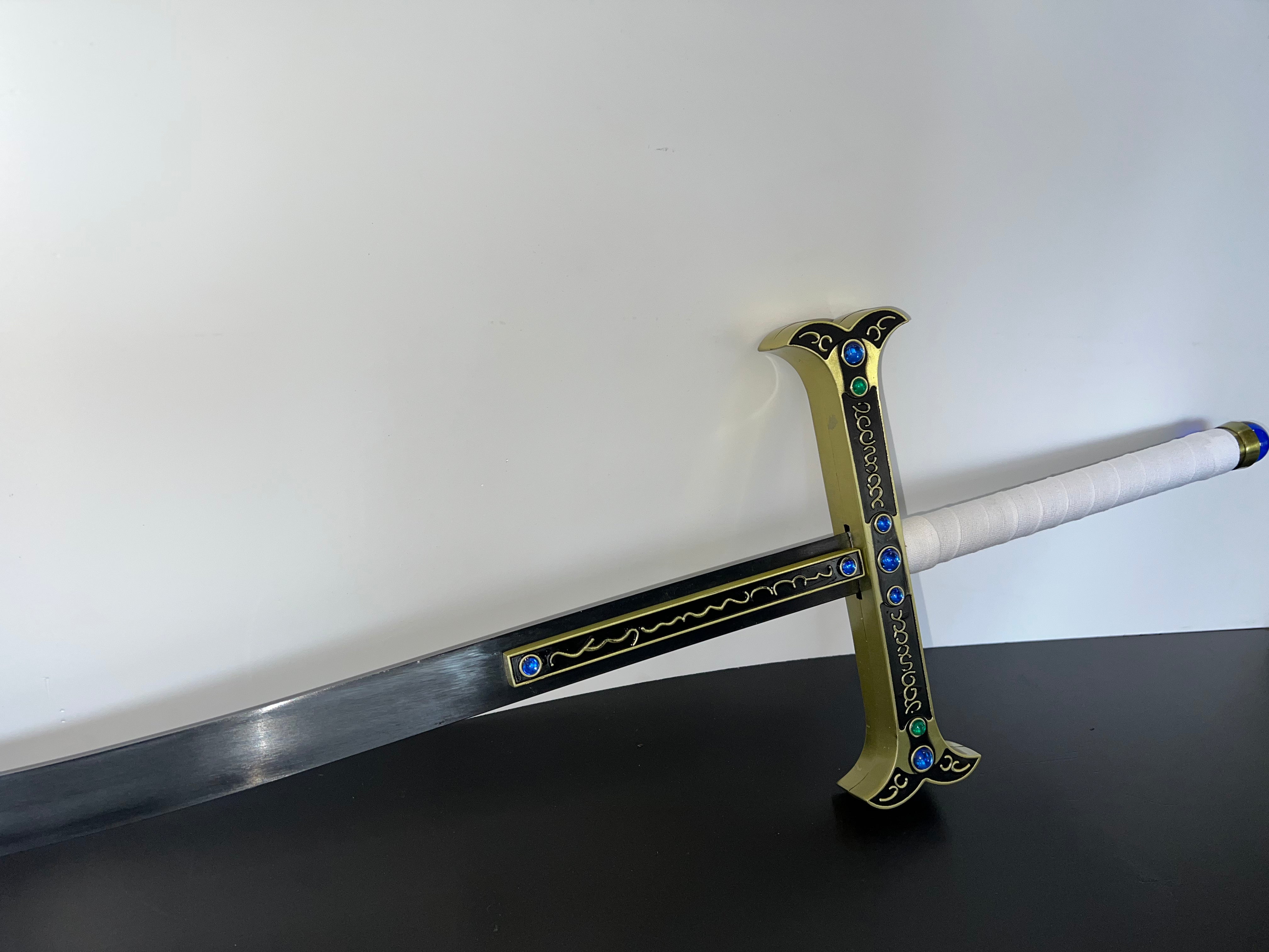 Yoru: Mihawk Dulacre Schwert - One Piece (Vorbestellung)