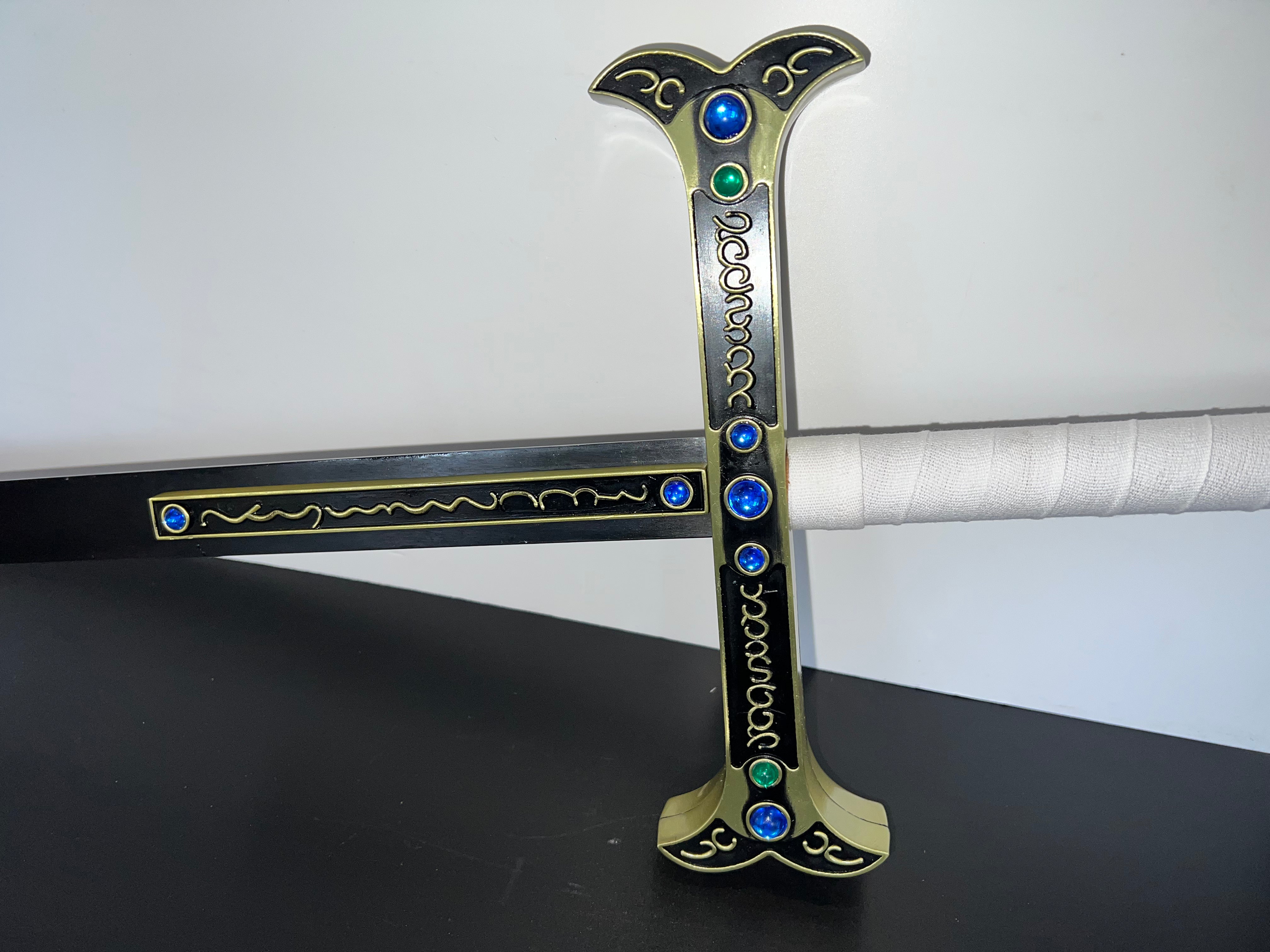 Yoru: Mihawk Dulacre Schwert - One Piece (Vorbestellung)